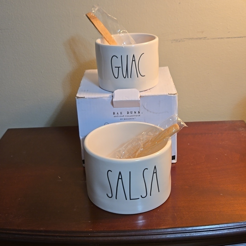 Rae Dunn Guac and Salsa Bowls with Bamboo Spoons NWOT